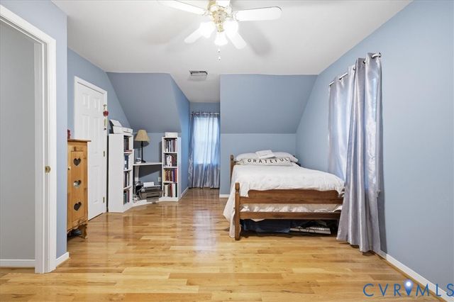 10900 Old Cheshire Ln, Chester, VA 23831