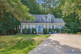 10900 Old Cheshire Ln, Chester, VA 23831