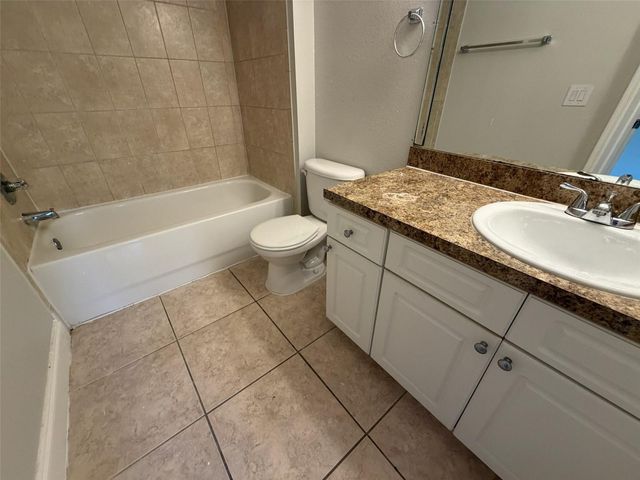 4518 COMMANDER DRIVE 1921, Orlando, FL 32822
