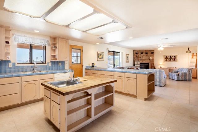 6425 Indian Cove Road, 29 Palms, CA 92277