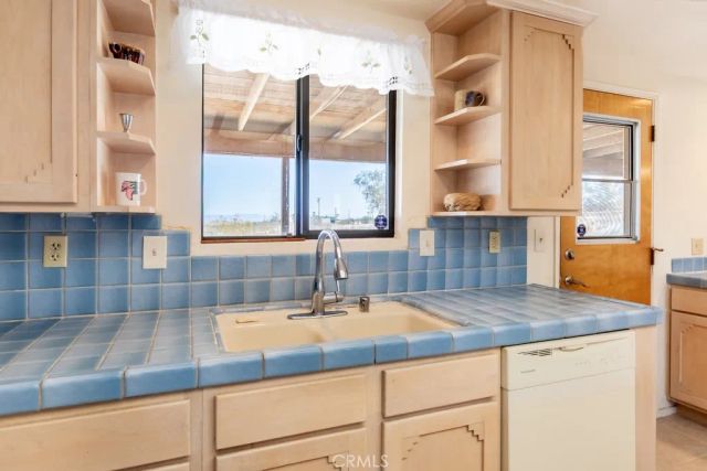 6425 Indian Cove Road, 29 Palms, CA 92277