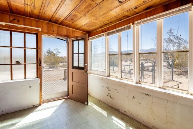 6425 Indian Cove Road, 29 Palms, CA 92277