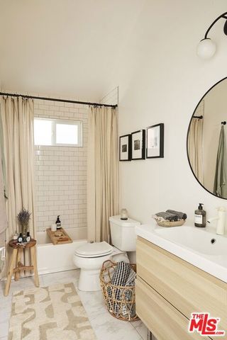 420 N Benton Way, Los Angeles, CA 90026