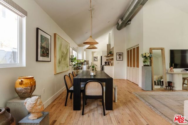 420 N Benton Way, Los Angeles, CA 90026