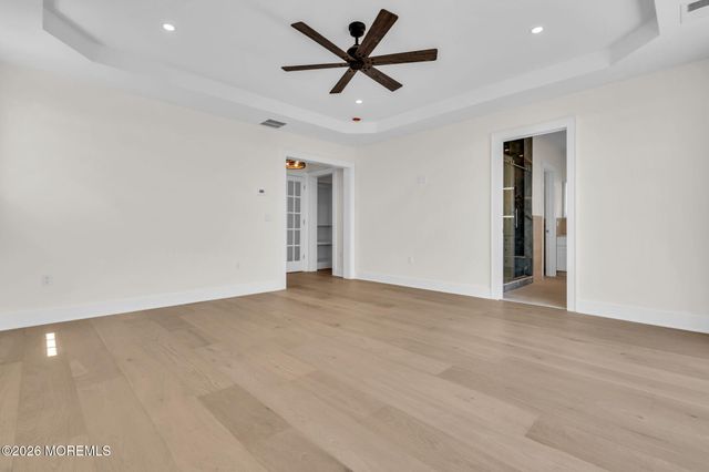 657 Bayview Drive, Toms River, NJ 08753