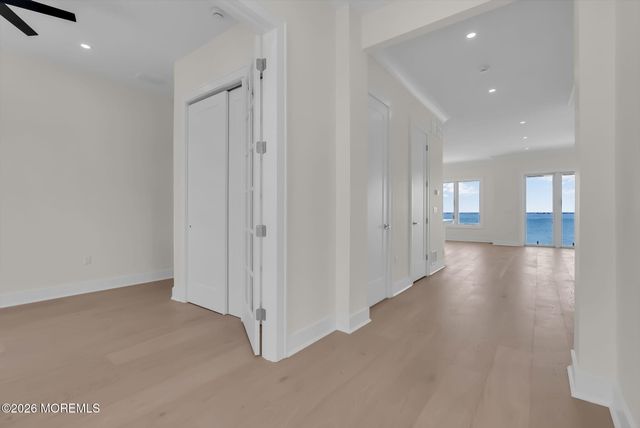 657 Bayview Drive, Toms River, NJ 08753