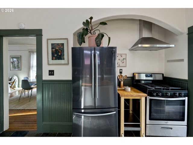 1229 Se 34TH Ave, Portland, OR 97214