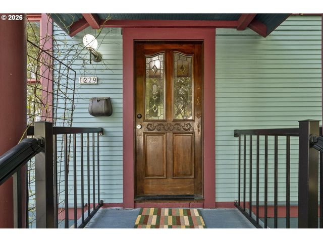 1229 Se 34TH Ave, Portland, OR 97214