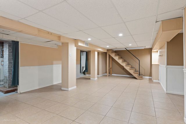 33191 N Sunset Avenue, Grayslake, IL 60030