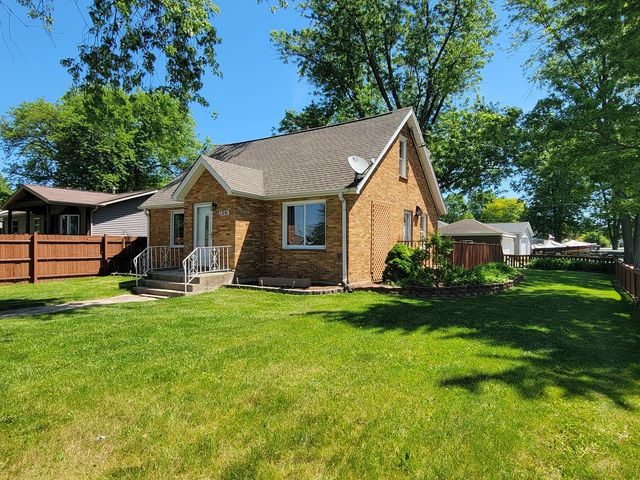 33191 N Sunset Avenue, Grayslake, IL 60030