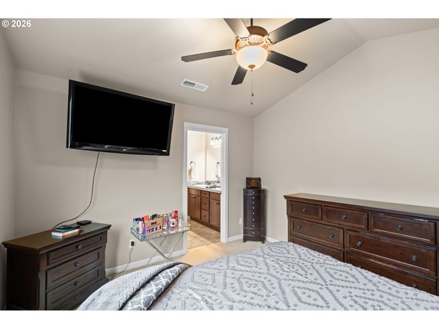 2837 25TH Pl, Forest Grove, OR 97116