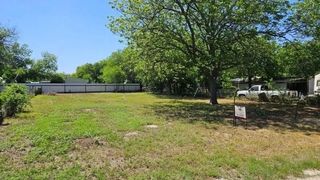 2114 S Neches Street, Coleman, TX 76834