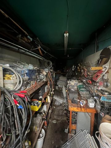 1000 Holmes Street, Frankfort, KY 40601