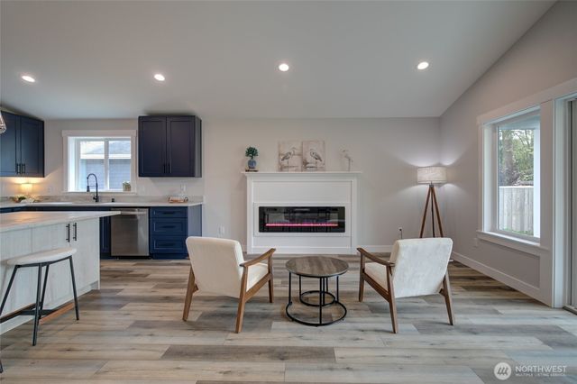 387 Duck Lake Drive NE, Ocean Shores, WA 98569