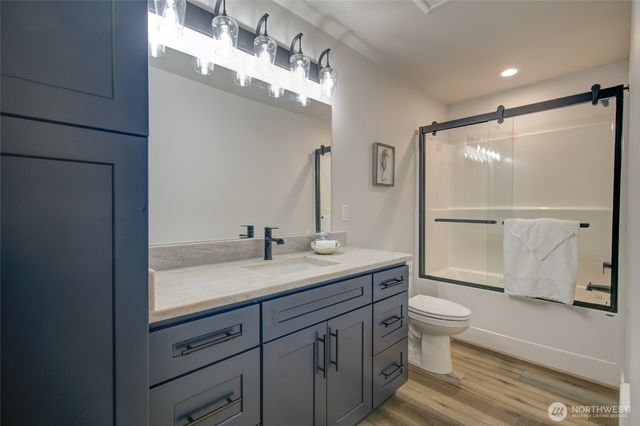 387 Duck Lake Drive NE, Ocean Shores, WA 98569