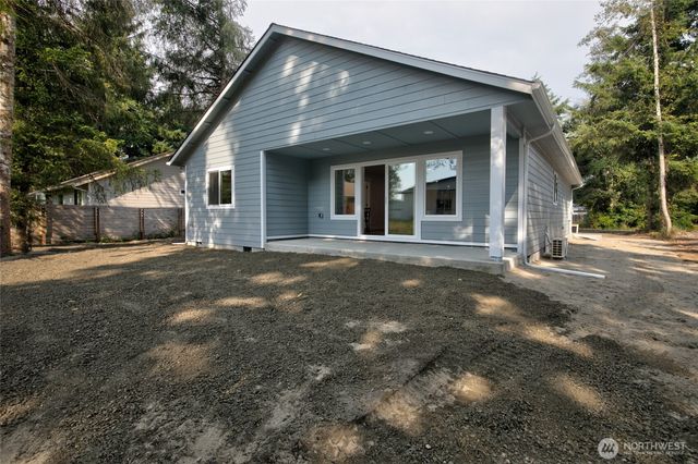 387 Duck Lake Drive NE, Ocean Shores, WA 98569