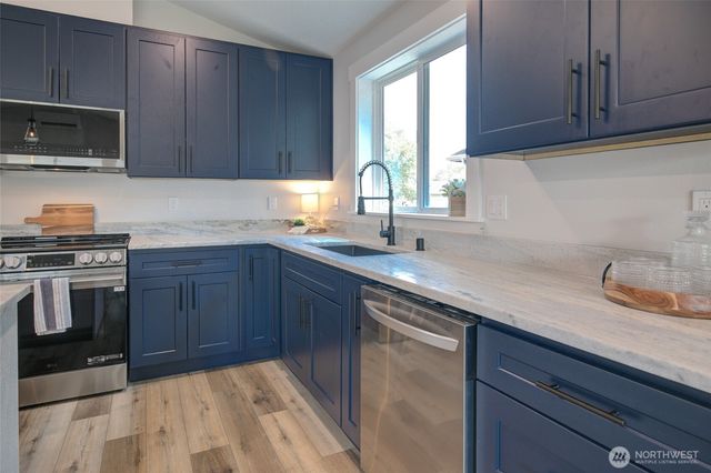 387 Duck Lake Drive NE, Ocean Shores, WA 98569