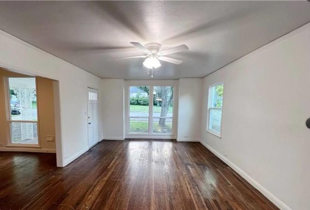 809 N 8th ST, Temple, TX 76501