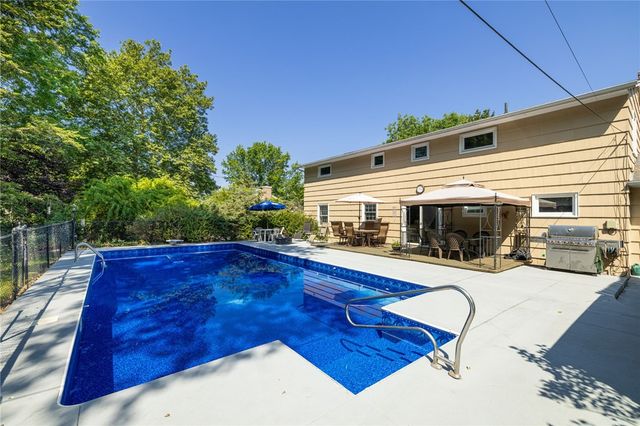 47 Hillrise Drive, Penfield, NY 14526