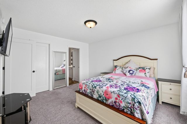 1405 Carlson Drive, Isanti, MN 55040