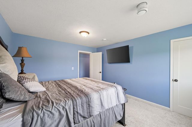 1405 Carlson Drive, Isanti, MN 55040