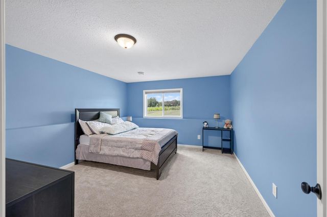 1405 Carlson Drive, Isanti, MN 55040