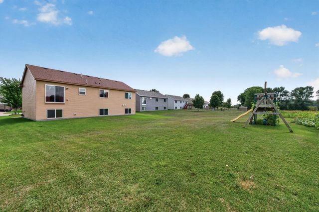 1405 Carlson Drive, Isanti, MN 55040