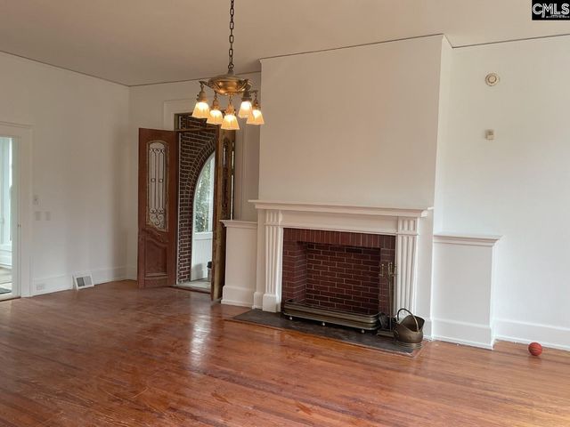 902 Maple Street, Columbia, SC 29205