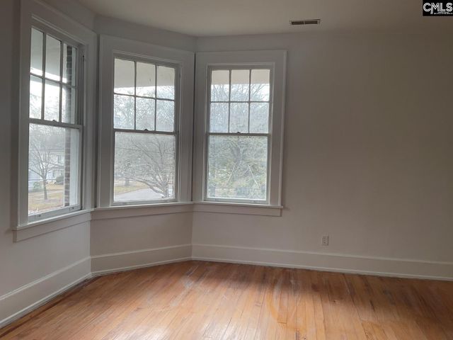 902 Maple Street, Columbia, SC 29205