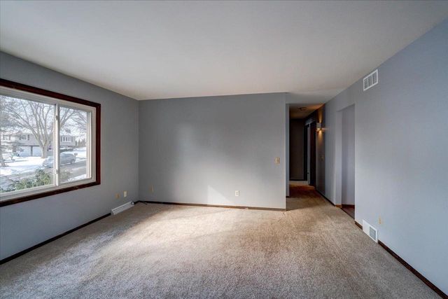 604 E Oak Street, Cottage Grove, WI 53527