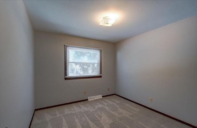 604 E Oak Street, Cottage Grove, WI 53527