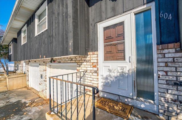 604 E Oak Street, Cottage Grove, WI 53527