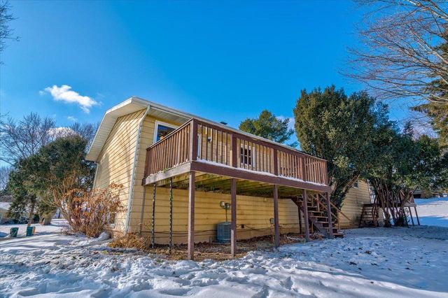 604 E Oak Street, Cottage Grove, WI 53527