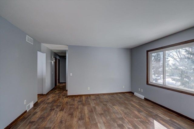 604 E Oak Street, Cottage Grove, WI 53527