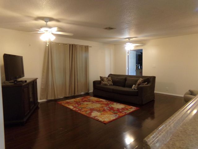 52004 Florinada Bay, Boynton Beach, FL 33436
