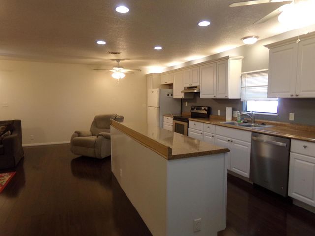 52004 Florinada Bay, Boynton Beach, FL 33436