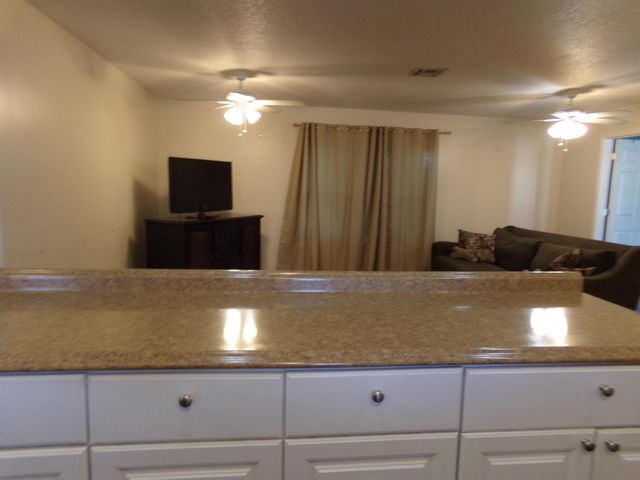 52004 Florinada Bay, Boynton Beach, FL 33436