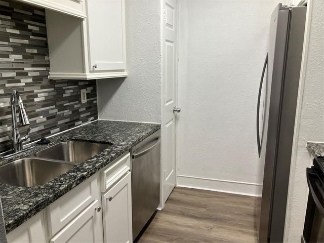 10047 Westpark Drive 94, Houston, TX 77042