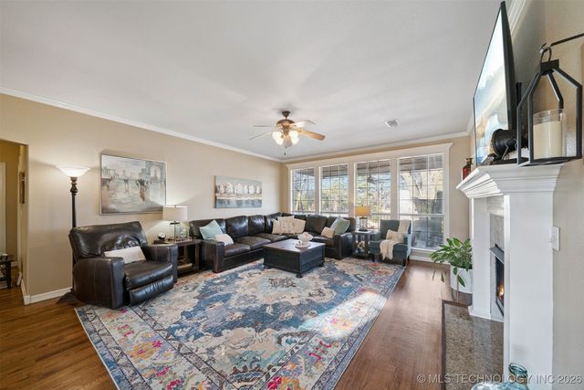 7296 N 200th East Avenue, Owasso, OK 74055