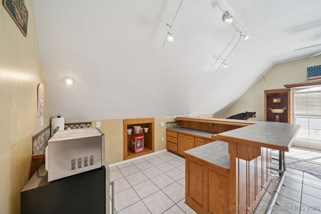 7296 N 200th East Avenue, Owasso, OK 74055