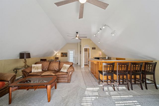 7296 N 200th East Avenue, Owasso, OK 74055