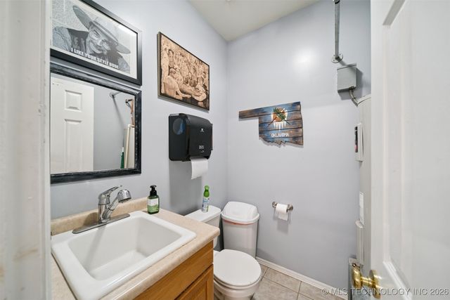 7296 N 200th East Avenue, Owasso, OK 74055