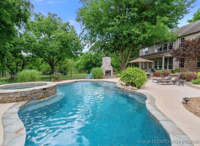 7296 N 200th East Avenue, Owasso, OK 74055