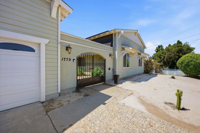 1779 Curry Comb Drive, San Marcos, CA 92069