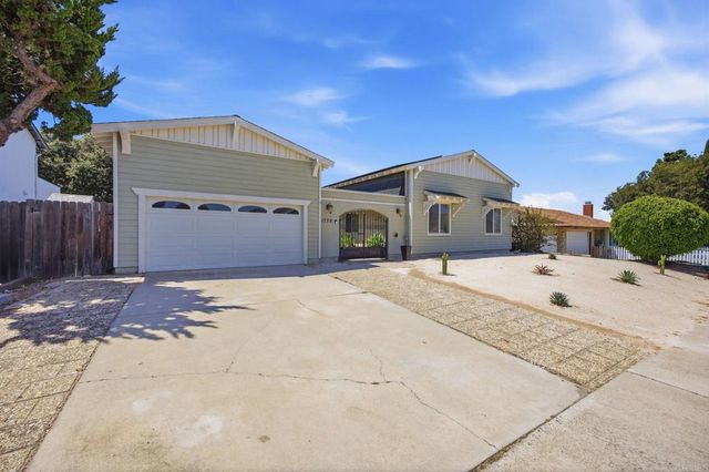 1779 Curry Comb Drive, San Marcos, CA 92069