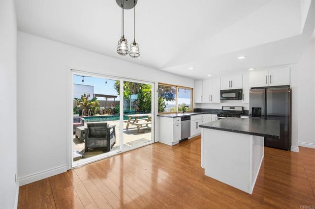 1779 Curry Comb Drive, San Marcos, CA 92069