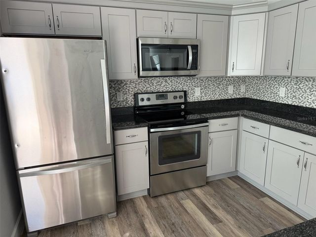 2503 NE 33RD COURT, Ocala, FL 34470