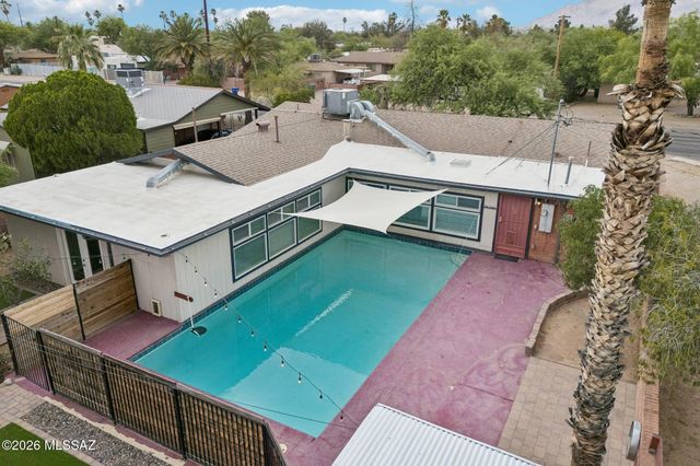 2558 E Glenn Street, Tucson, AZ 85716