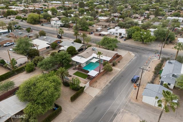2558 E Glenn Street, Tucson, AZ 85716