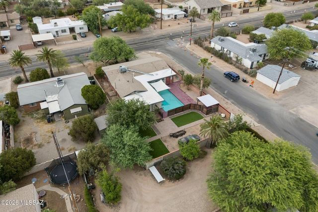 2558 E Glenn Street, Tucson, AZ 85716